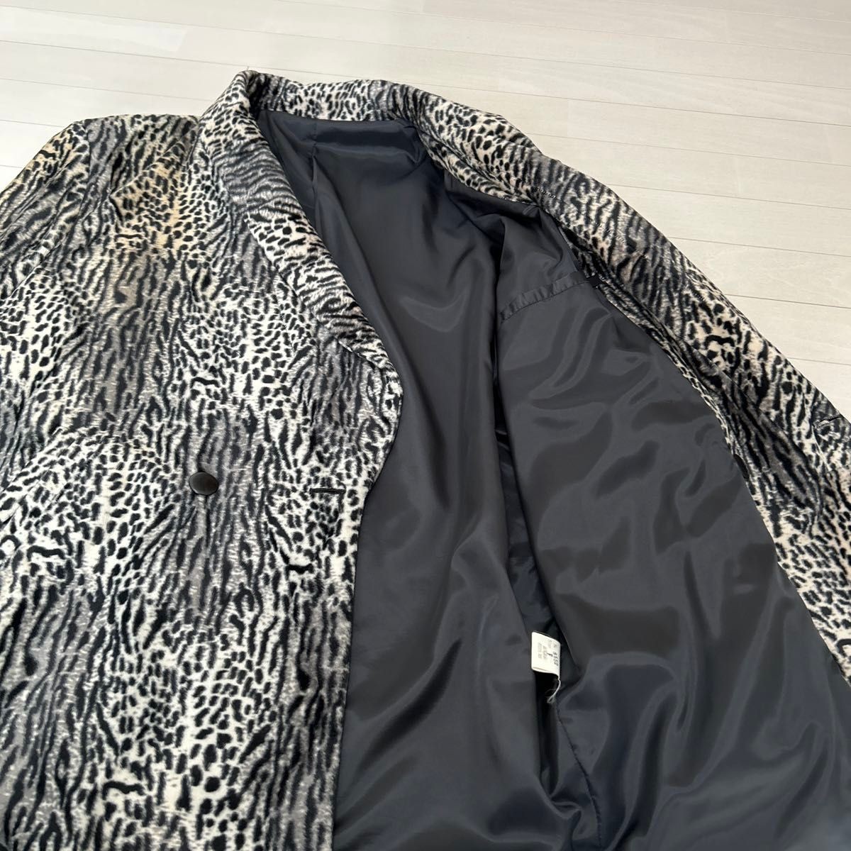 Leopard Pattern Jacket - image 2