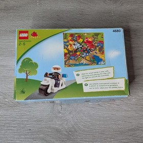 LEGO Duplo Set 4680 - Lego Ville Police Patrol - New in Worn Box