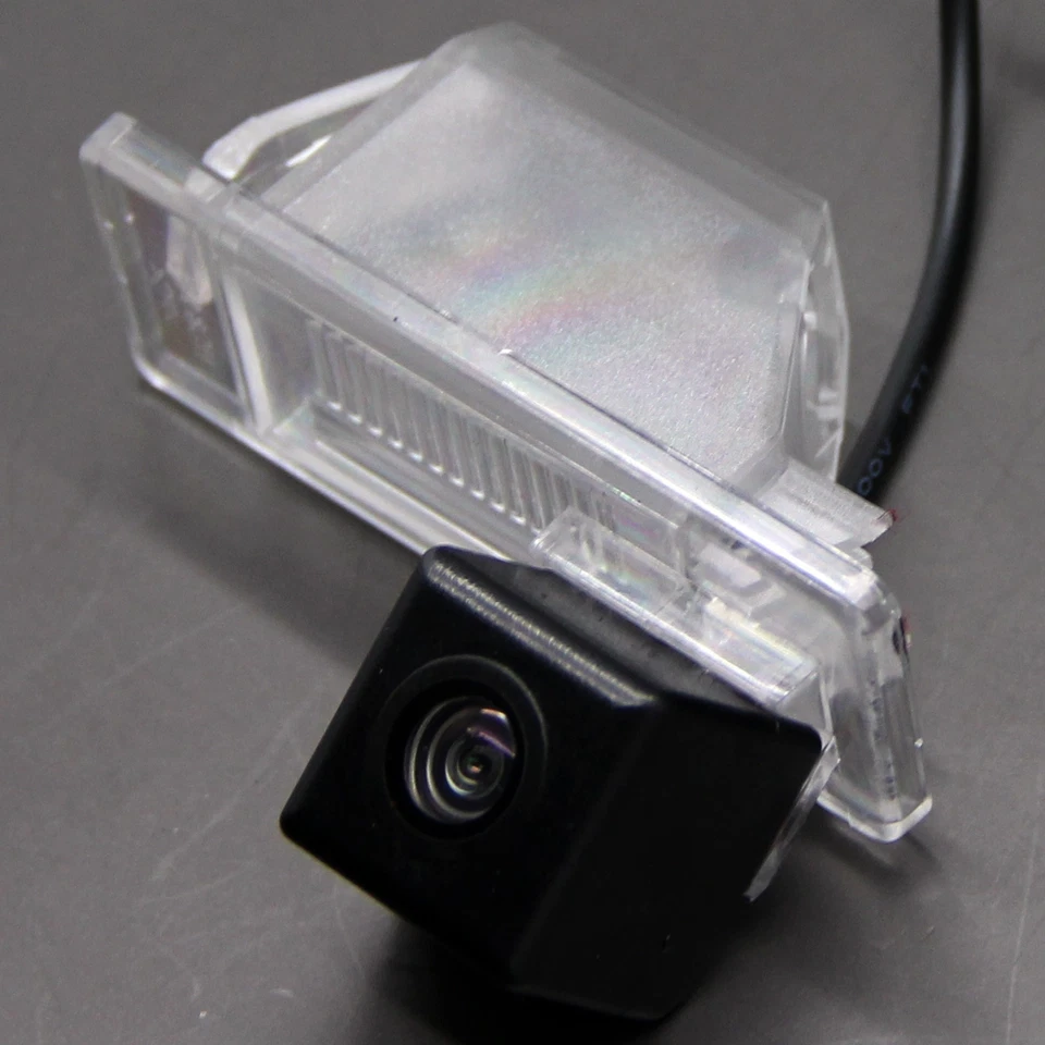 Cámara de visión trasera de coche para Nissan Versa 2012 2013 2014 2015 2016 2017 2018 2019 Foto 3 de 4