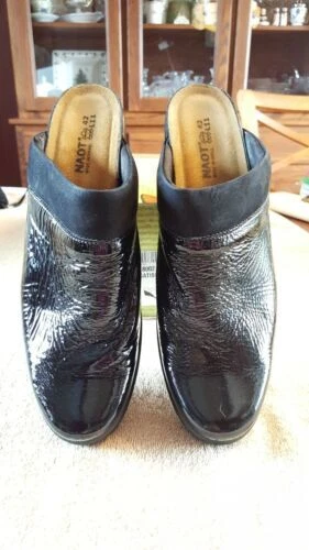 Naot女式楔形服装、鞋和配件