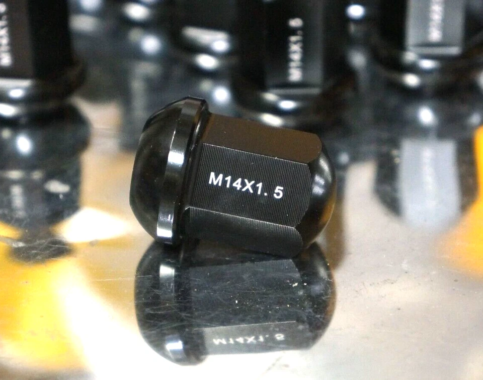 Juego de 5 tuercas de aluminio negras 14x1,5 R14 Porsche 911 930 928 944 964 993 VW Foto 2 de 4