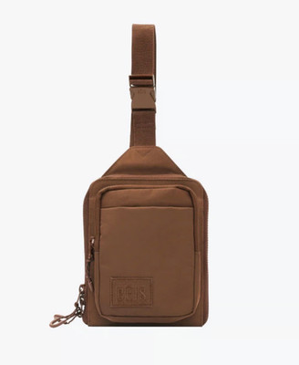 BÉIS The Sport Sling' in Maple | Brown Crossbody Athletic Gym Bag - New