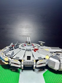LEGO Star Wars Millennium Falcon 4504 ~99%+ complete no minifigures READ DESC!