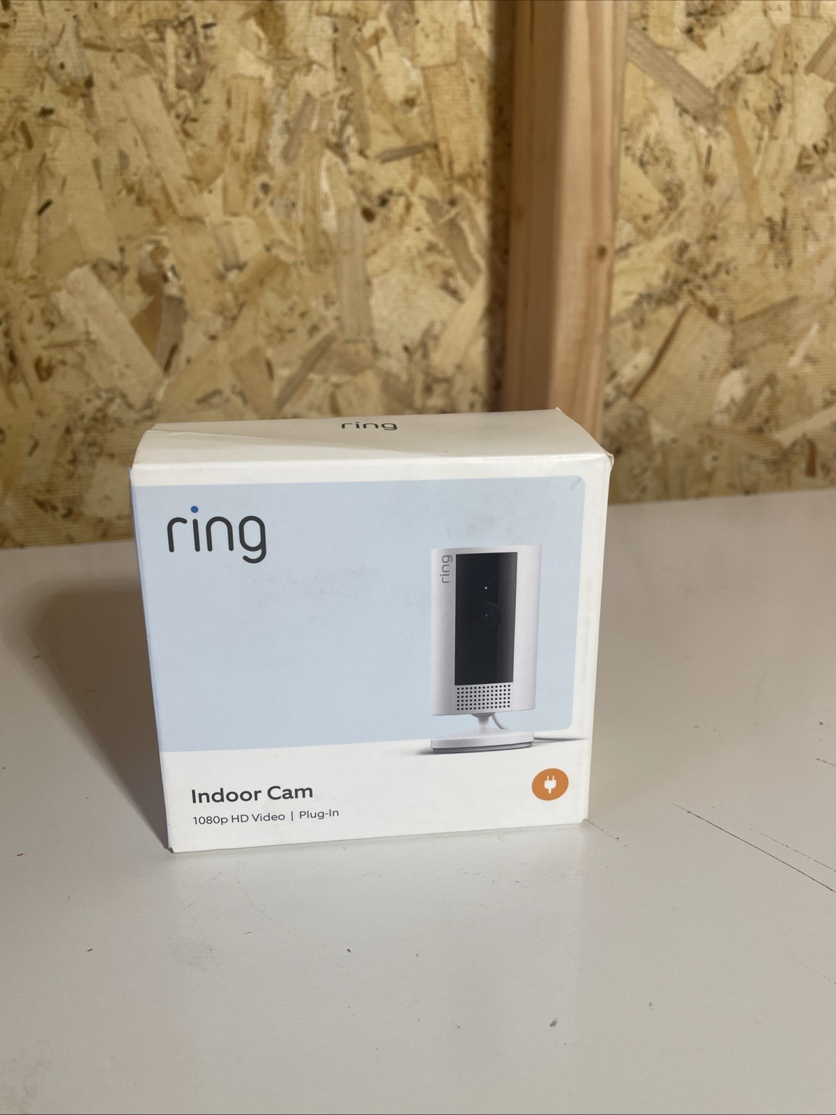 Ring Indoor Cam 1080p HD Plug In, 2nd Gen Wi-Fi Indoor Camera