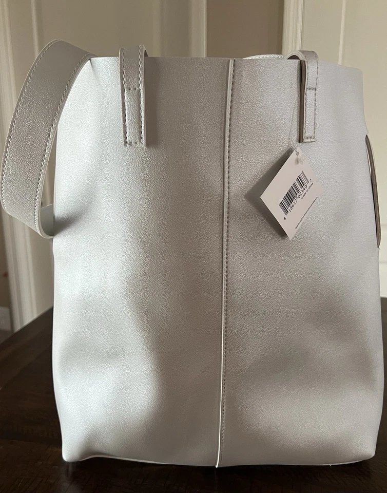 大号银色金属色手提包,适用于梅西百货人造皮革双手柄 — 第 4/4 张图片