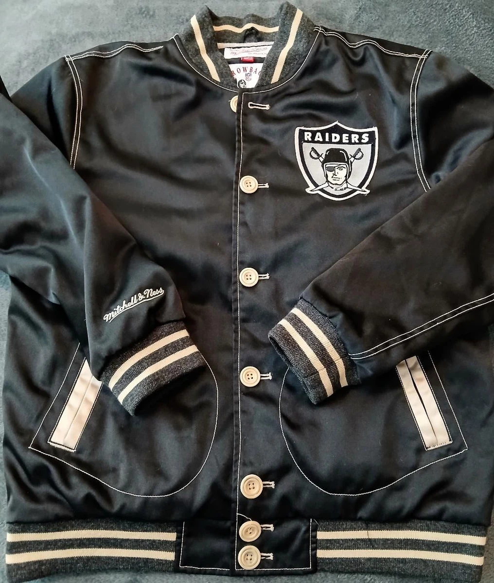 Preços baixos em Mitchell & Ness Oakland Raiders jaquetas de fãs