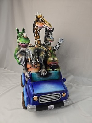 Carlos & Albert Hummer #139 of 150 limited Anamorphic Lion Elephant  Zebra Large
