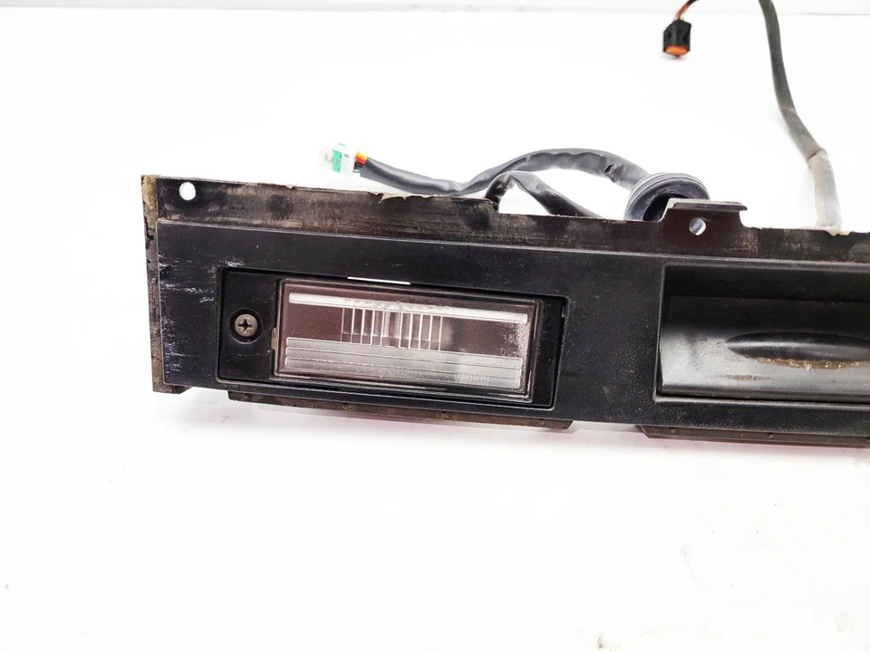 HYUNDAI TUCSON MK3 TL NUMBER LICENSE PLATE LIGHT SET WITH BOOT HANDLE & TRIM - Image 2 of 4