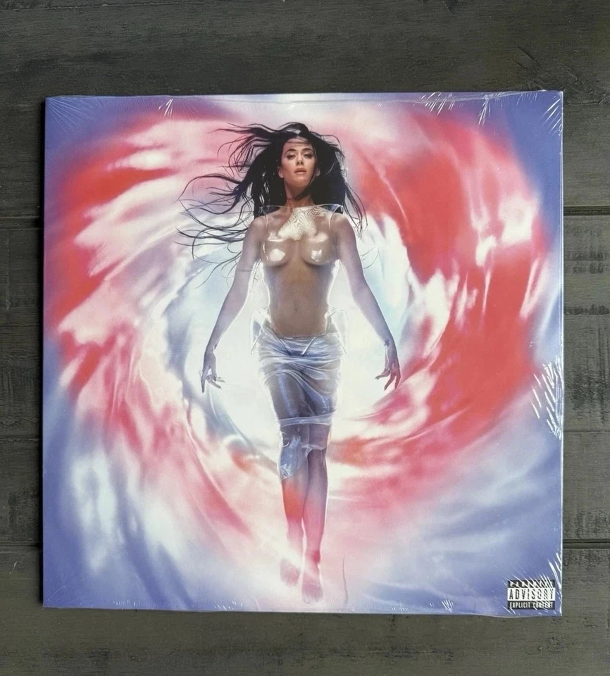 KATY PERRY 143 SILVER VINYL LP SIGNED PHOTO LIMITED EDITION NEW SEALED - Image 2 of 3