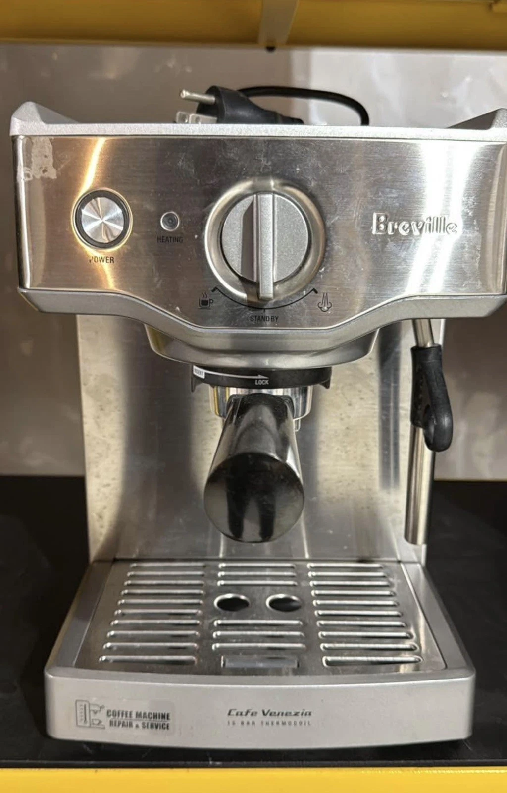 Breville BES250XL Cafe Venezia 15-Bar Espresso Maker - Used/Working