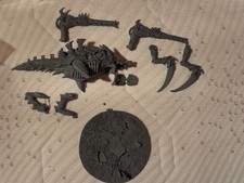 Hierodule barbed Tyrannid (WH40K)