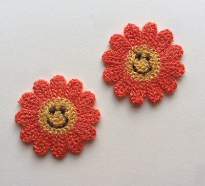 2er Set Sonnenblume Happy Face zum Aufnähen voll bestickt Patch Applikationen Abzeichen