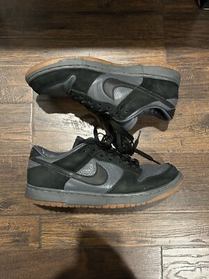 Size 9.5 - Nike Dunk Low Black/Grey 