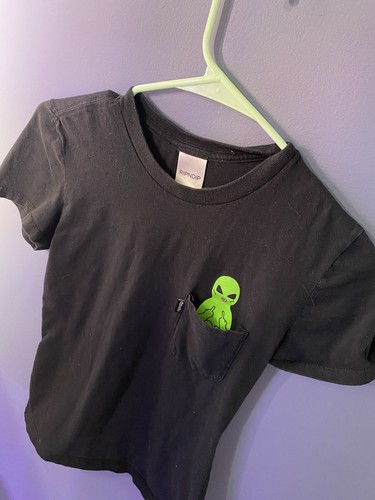RipNDip Alien Middle Finger Pocket Tee 