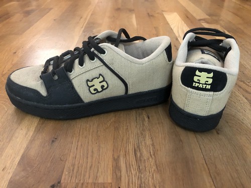 leopard converse sneakers