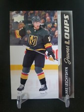2021-22 Upper Deck Jeunes Loups Young Guns Rookie French #493 Jake Leschyshyn