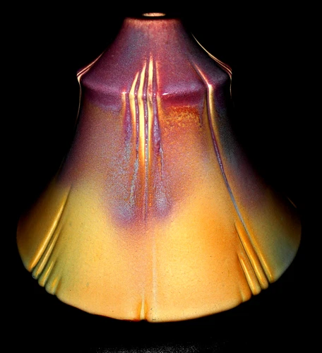 RARE WELLER  Art  Deco Pottery LAMP EXPERIMENTAL AMAZING  BELL SHAPE  D. ENGLAND