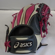 ASICS BGRDK2 Outfield Gloves Used, Wearable