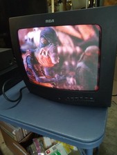 RCA Retro Gaming CRT Television 2000 E13309 Antenna Video Vintage TV No Remote