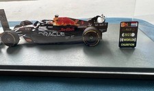 Oracle Red Bull Racing RB19 Winner Qatar GP 2...
