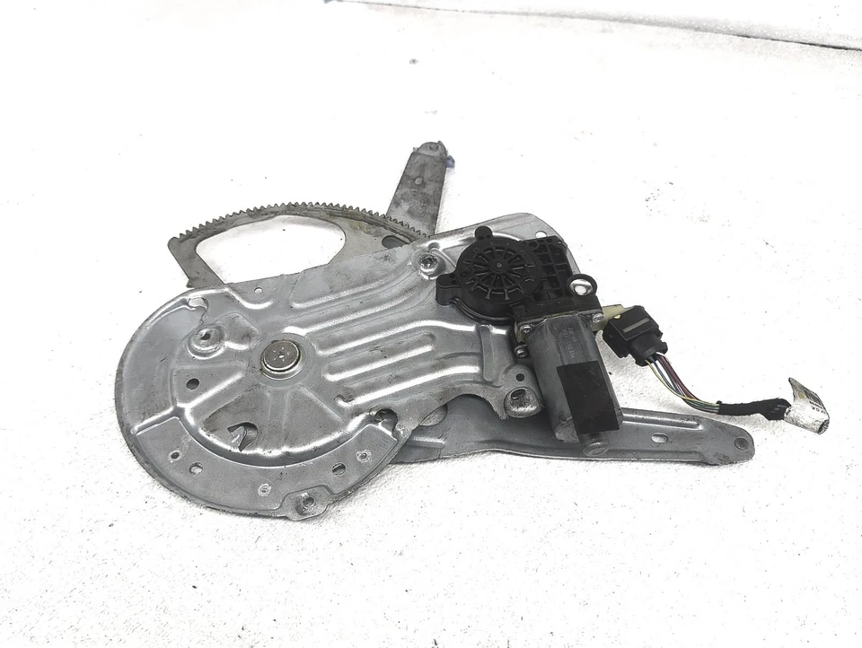 Regulador del motor de la ventana eléctrica de la puerta delantera del conductor Volvo S60 2001-2005 30661218 Foto 3 de 4