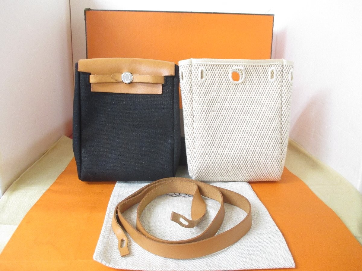 Hermès TPM H Engraving Leather Shoulder Bag 392750