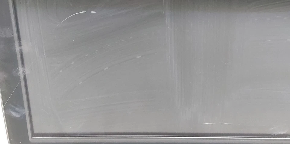 Barco MDNC-2221 2MP 21" LED LCD Monitor No PS - Image 4 of 4