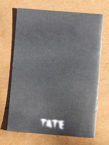 ANDY WARHOL - Tate Gallery Exhibition - Small Booklet - VGC - Picture 2 of 3