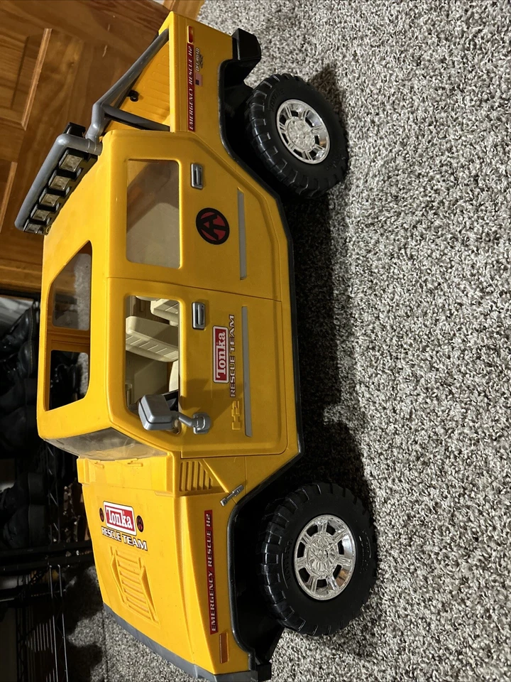 Tonka Rescue Team Hummer 1:16 - Image 2 of 3