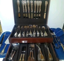 85 pc Reed & Barton Winterthur 1982 Silver Plate Flatware Set W/Wood Chest HTF 