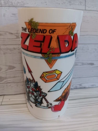 Nintendo Legend of Zelda Vintage Cup 1989 Peter Pan Industries