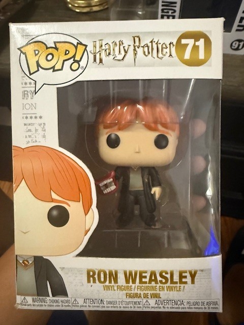 Funko Pop! Personaje De Harry Potter Ron Weasley Con Aullador #71 (Bóveda Y Retirada)