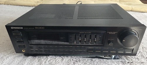 ( 1 ) Vintage Pioneer SX-2300 Stereo Receiver AM/FM Tuner and Graphic Equalizer