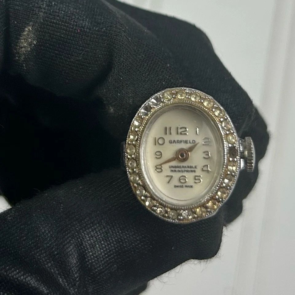 Кварцевые часы Garfield с кольцом размер 7 | винтажные серебристые с хрустальными акцентами - Изображение 2 из 4