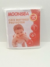 Moonsea Waterproof Zippered Crib Mattress Protector White Standard Fit 52x28 NEW