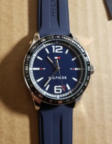 Tommy Hilfiger Essential Watch With 44mm Navy Blue Dial & Navy Blue Rubber Band  - Picture 1 of 6