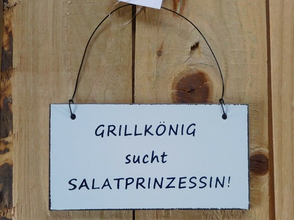 "Holzschild \" GrillkÖNig Sucht Salatprinzessin ! \" Vintage"-image