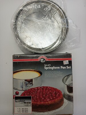 Cooks Tools Springform Cake Pan Set of 3 NEW OLD STOCK IN BOX 8  9  10 