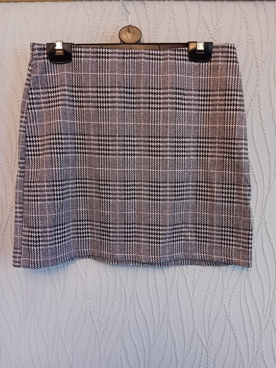 H M Grey Houndstooth Mini Skirt Size M (10) UK