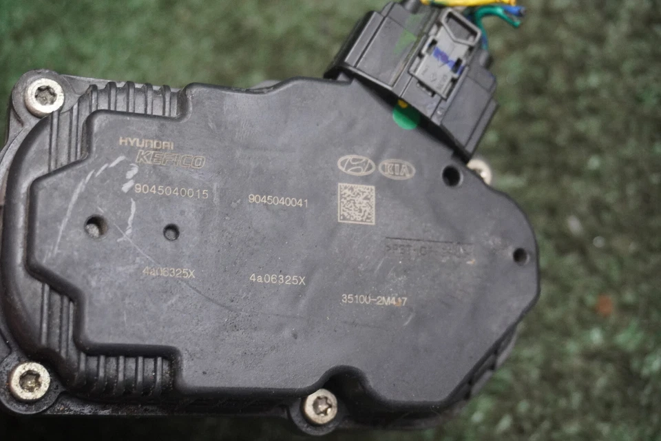 KIA K5 2020 2021 2022 1,6 L carrocería del acelerador fabricante original 41 k millas 351002M417 Foto 4 de 4