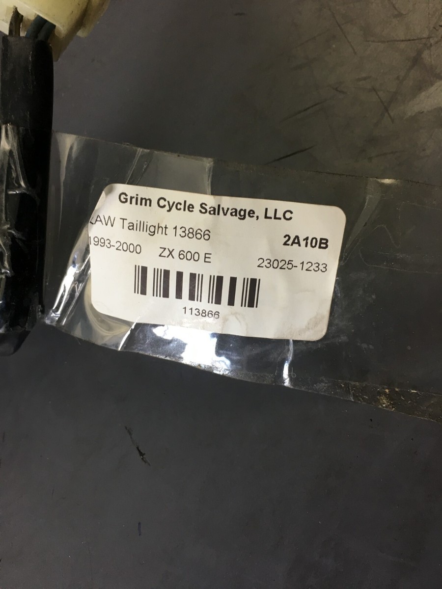 OEM Taillight Lamp / Rear Brake Light Assy 93-04 ZX600E ZX6 ZX600