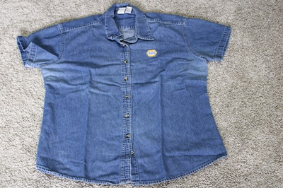 #ad Port amp; Company Denim Shirt Women#x27;s Large Napa Logo Button Up Short Sleeve $16.99