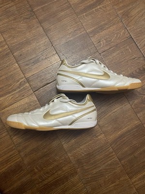 VNDS 2007 Nike Tiempo IC Legend II White Gold R10 Ronaldinho Leather 10 Mystic