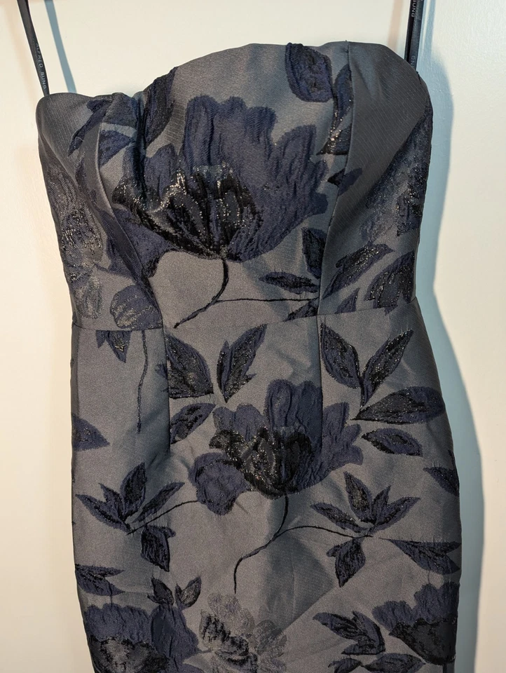 Alfred Sung Women's Size O Black Strapless Raised Floral Maxi Formal Dress - Image 4 of 4