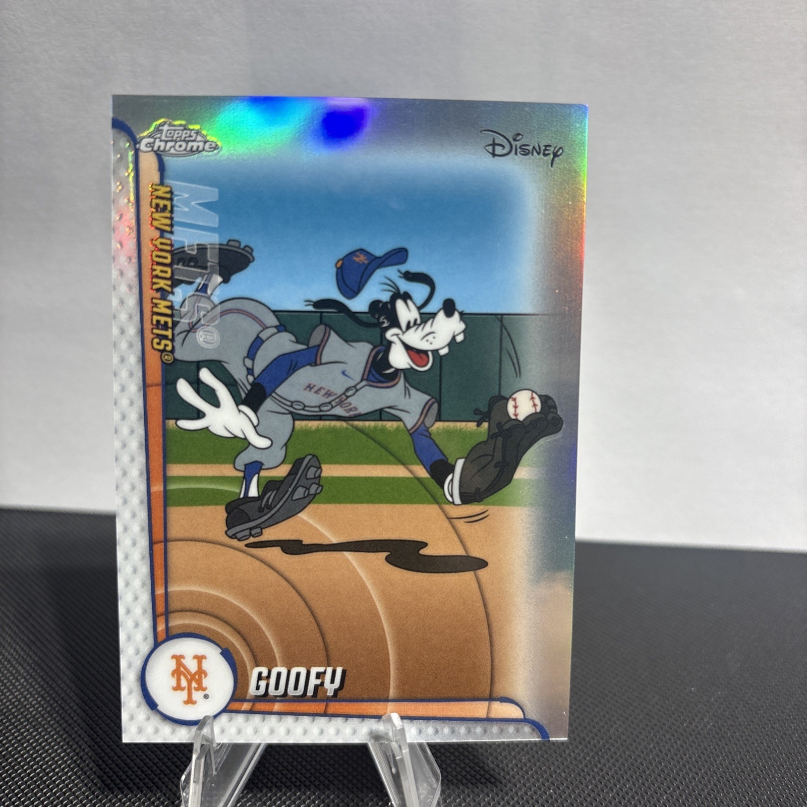 2025 Topps Chrome Update Disney Goofy New York Mets Refractor SP #MLBA-22