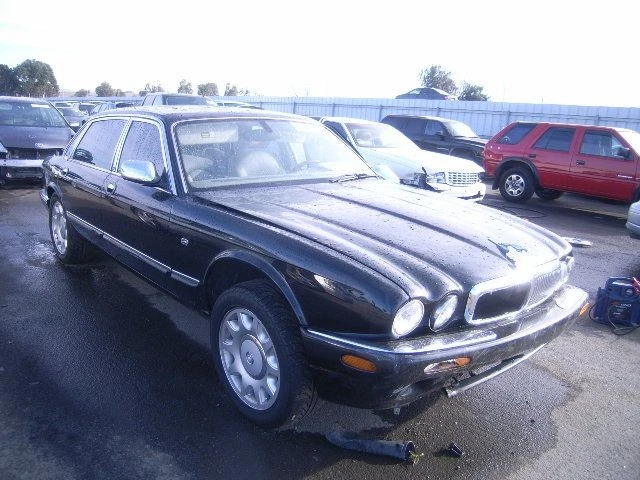 03 JAGUAR XJ8 Vanden Plas Super V8 4,0 L depósito de dirección asistida sobrealimentado Foto 4 de 4
