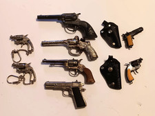 VINTAGE TOY CAP GUN PISTOL 8 PIECE LOT -KING, TEX, PAM PAM, MINI RAYO  MORE