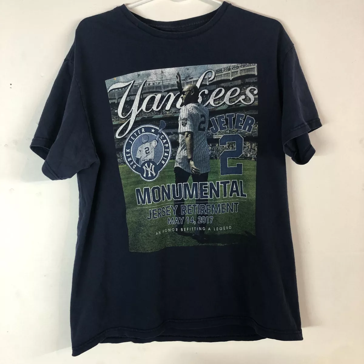 New York Yankees Derek Jeter Jersey Retirement Men's Blue Large T-Shirt  Tagless