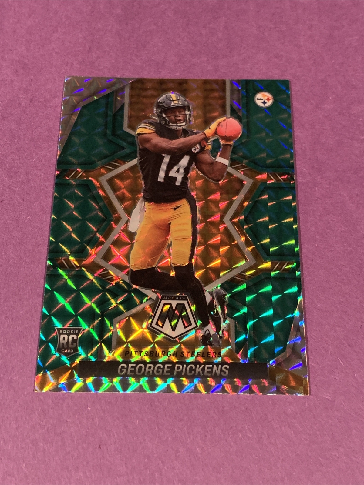 2022 Panini Mosaic #318 George Pickens Mosaic Green Rookie