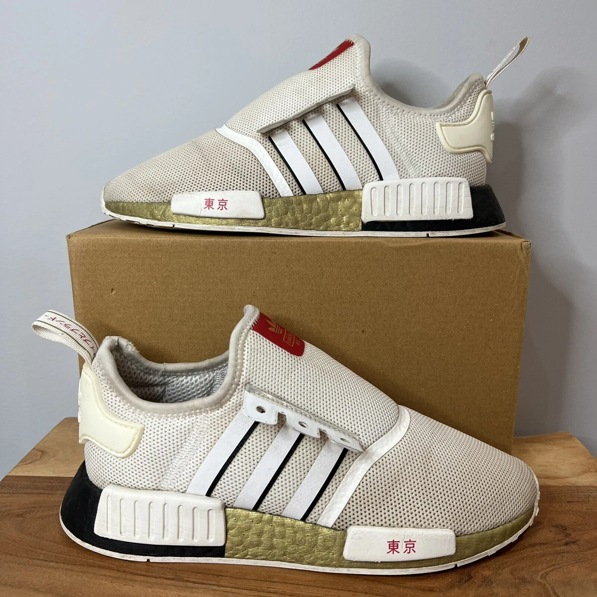 adidas gazelle silver green womens adidas Originals Men's NMD_R1 Shoes, Size 11.5, Black/Blue/Red